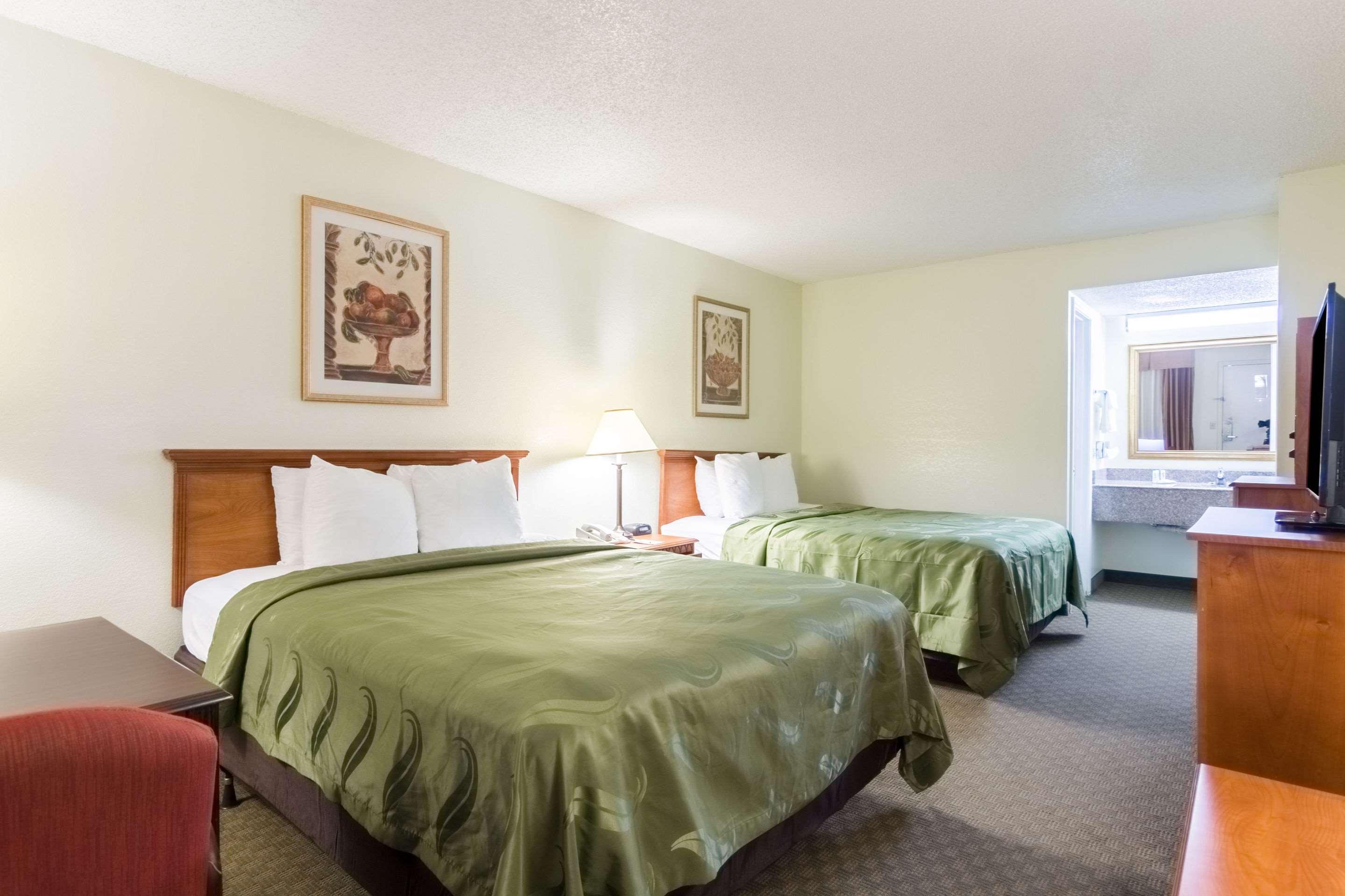 Quality Inn & Suites Of Alma - Northeast From Fort Smith Extérieur photo
