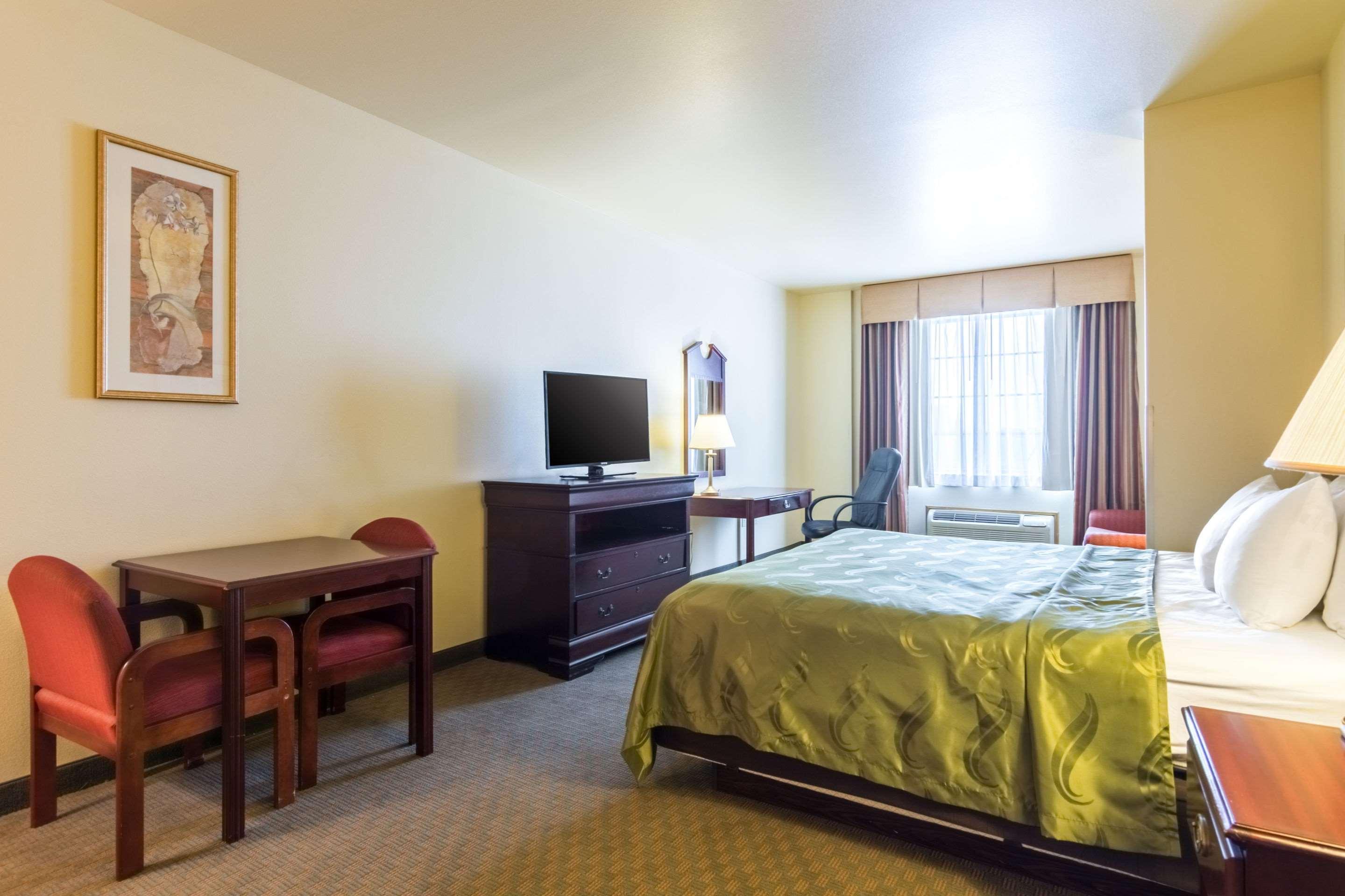 Quality Inn & Suites Of Alma - Northeast From Fort Smith Extérieur photo